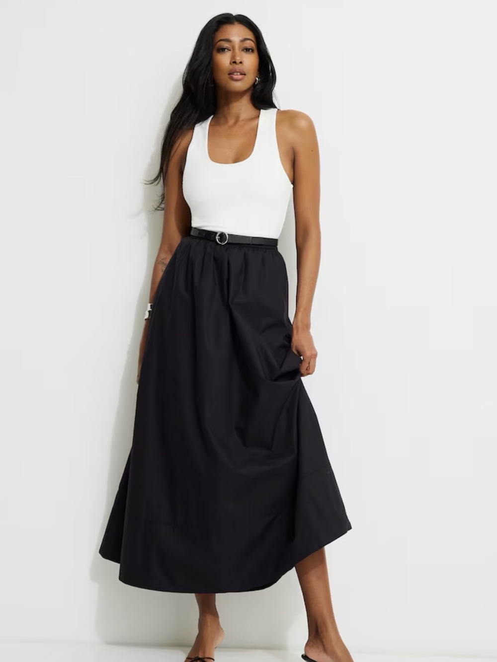 NWT Dynamite Lili poplin black maxi skirt size medium.